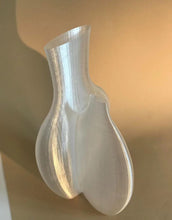 将图片加载到图库查看器,Olivia Pearl Vase