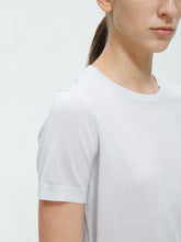 Charger l'image dans la galerie, Mia Merino T-shirt