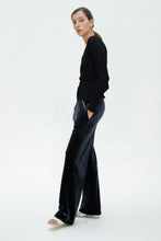 Cargar imagen en el visor de la galería, Wendy Merino Cardigan