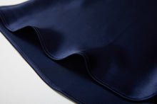 Cargar imagen en el visor de la galería, Anaïs Charmeuse Dress