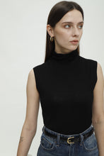 画像をギャラリービューアに読み込む, Lydia Turtleneck Merino Tank
