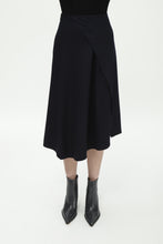 Cargar imagen en el visor de la galería, Sophia Premier Merino Wool Wrap Skirt