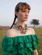 将图片加载到图库查看器,Harper Handcrafted Bloom Necklace