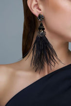 Load image into Gallery viewer, Premium Black Feather Earrings