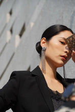 画像をギャラリービューアに読み込む, Ruby Cascade Earrings