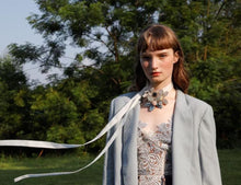 将图片加载到图库查看器,Aria Crocheted Flower Brooch