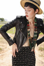 将图片加载到图库查看器,Timeless Tibetan Bead Necklace