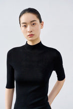 Load image into Gallery viewer, Olivia Seamless Superfine Merino Wool Mock Neck Short Sleeves — The Art of Perfect Form