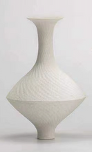 Charger l'image dans la galerie, Curvaceous Beauty Vases