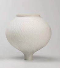 Charger l'image dans la galerie, Curvaceous Beauty Vases