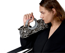 将图片加载到图库查看器,Regal Marie Antoinette Bag