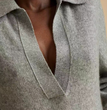 将图片加载到图库查看器,Jo V Neck Vintage Polo Cashmere Sweater