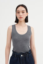 将图片加载到图库查看器，KOW Ultrafine Merino Wool and Mulberry Silk Knitted Vest
