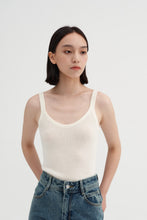 画像をギャラリービューアに読み込む, Tara Super Fine Merino Wool Thin Strap Tank Top
