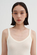 画像をギャラリービューアに読み込む, Tara Super Fine Merino Wool Thin Strap Tank Top
