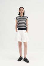 将图片加载到图库查看器，ÀIMAI French Classic Merino Wool Blue and White Striped Knit Vest
