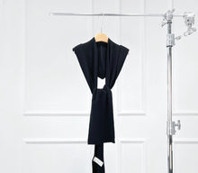 Load image into Gallery viewer, ÀIMAI Hooded Cashmere Wool Scarf
