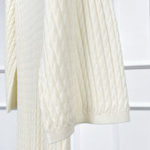 Charger l&#39;image dans la galerie, Elegance Wool Cable Knit Dress
