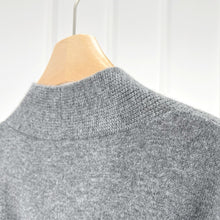 Cargar imagen en el visor de la galería, KAY Cashmere and Wool Belted Cardigan
