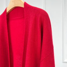 Cargar imagen en el visor de la galería, KAY Cashmere and Wool Belted Cardigan
