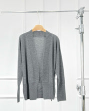 将图片加载到图库查看器，KAY Cashmere and Wool Belted Cardigan
