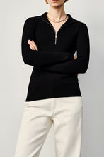 Cargar imagen en el visor de la galería, Felix Merino Wool Zip-Up Knit Long Sleeve
