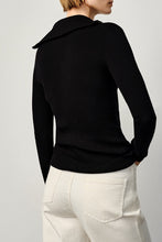 Cargar imagen en el visor de la galería, Felix Merino Wool Zip-Up Knit Long Sleeve
