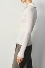 Cargar imagen en el visor de la galería, Felix Merino Wool Zip-Up Knit Long Sleeve
