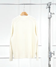 Charger l&#39;image dans la galerie, Tanya Wool and Cashmere Cable Knit Sweater
