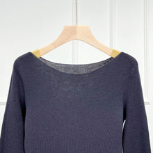 将图片加载到图库查看器，Lynn Seamless Super Fine Merino Wool Boat Neck Long Sleeve
