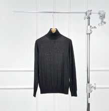 Load image into Gallery viewer, Diamond Wool and Mulberry Silk High-Neck Long Sleeve
