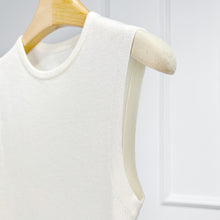 Load image into Gallery viewer, SLOW Merino Wool and Mulberry Silk Knitted Vest
