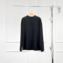 Charger l&#39;image dans la galerie, ANDREA Acetate Wool Round Neck Long Sleeve T-shirt
