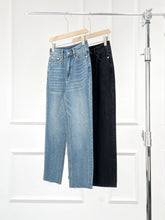 将图片加载到图库查看器，TOT Nordic Style High-Waisted Straight-Leg Jeans
