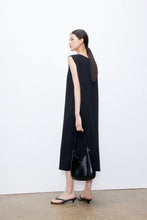 Load image into Gallery viewer, Mirna Sleeveless Round Neck Dress
