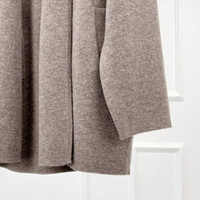 画像をギャラリービューアに読み込む, HERM Classic Wool Cashmere Mid-Length Coat
