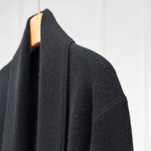 Charger l&#39;image dans la galerie, HERM Classic Wool Cashmere Mid-Length Coat
