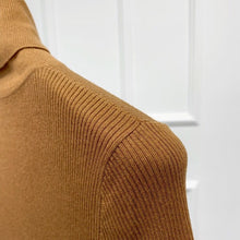 将图片加载到图库查看器，Leenda Cashmere Silk  Turtleneck Short Sleeves Top
