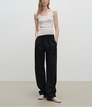 画像をギャラリービューアに読み込む, Tara Super Fine Merino Wool Thin Strap Tank Top
