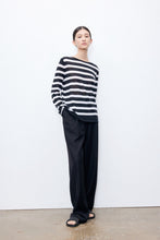 画像をギャラリービューアに読み込む, ÀIMAI Sea Soul Breeze Retro Dream Stripes Double Extra Superfine Merino Wool Top
