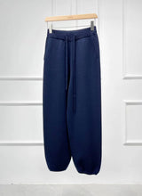 Charger l&#39;image dans la galerie, Milano Premier Merino Pants
