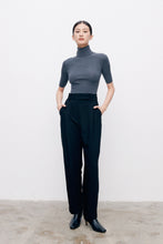 将图片加载到图库查看器，Lydia Merino Wool Turtleneck Short Sleeves Sweater
