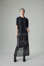 Load image into Gallery viewer, Elgin Extra Super Fine Luxurious Cashmere T-Shirt – Softly Spoken Elegance
