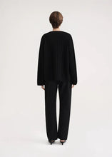 画像をギャラリービューアに読み込む, Arshan Cable Knit Cashmere Sweater
