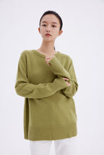 Cargar imagen en el visor de la galería, Sibem Merino Wool Cashmere Round Neck Sweater
