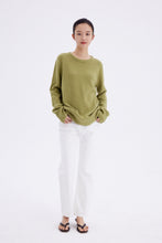 Cargar imagen en el visor de la galería, Sibem Merino Wool Cashmere Round Neck Sweater
