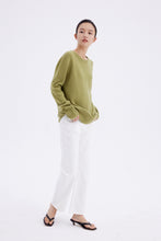 Cargar imagen en el visor de la galería, Sibem Merino Wool Cashmere Round Neck Sweater
