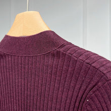 Charger l&#39;image dans la galerie, Edition Extra Fine Merino Wool Rib-Knitted Cardigan
