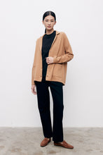 画像をギャラリービューアに読み込む, ÀIMAI Merino Knit Blazer
