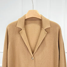 画像をギャラリービューアに読み込む, ÀIMAI Merino Knit Blazer
